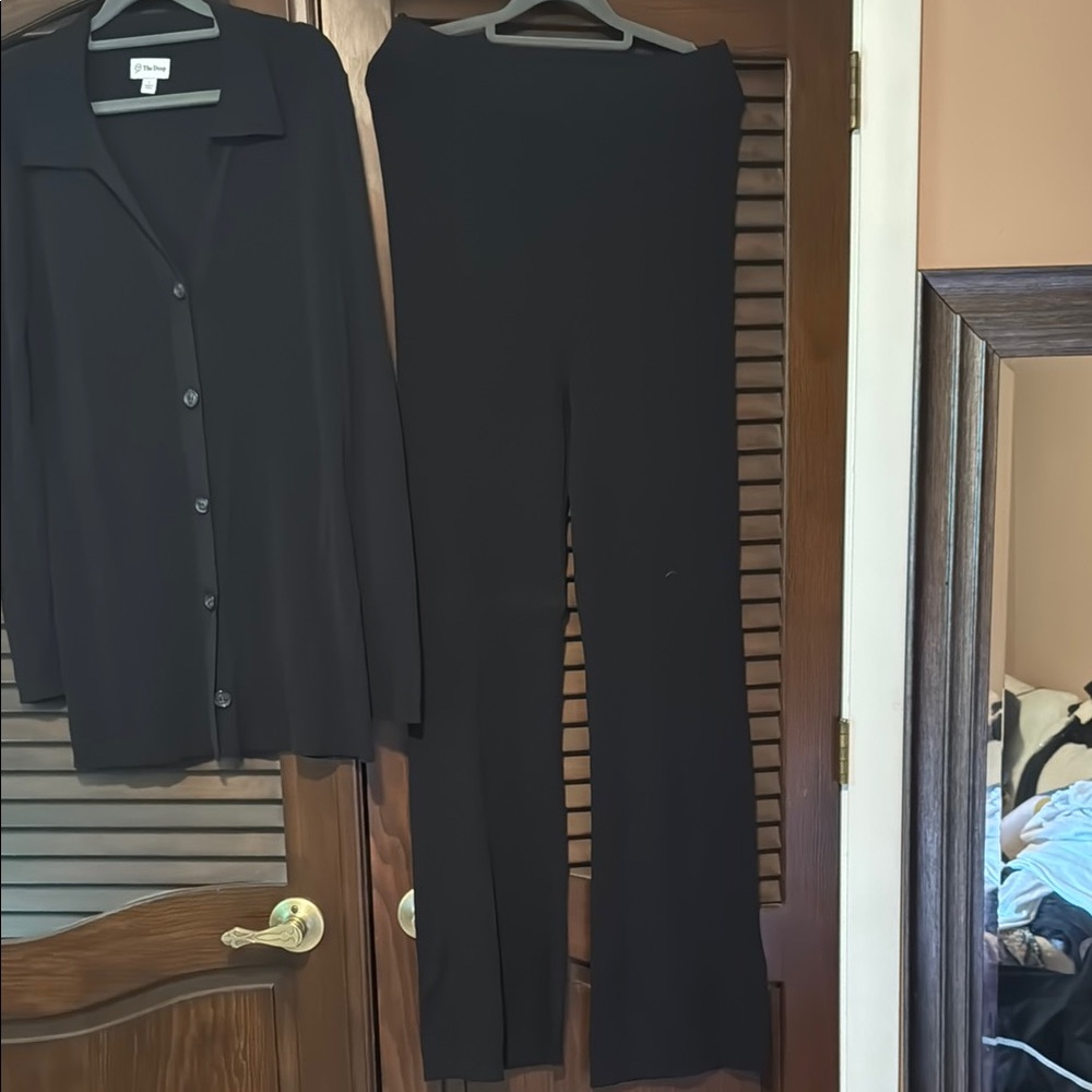 The Drop Black Ribbed Set - Picture 5 of 6
